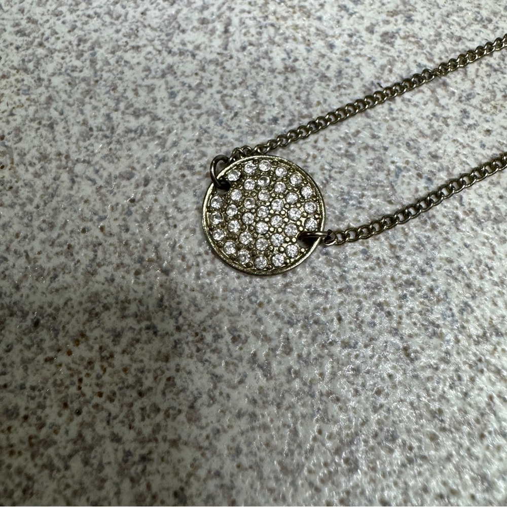 Rhinestone round necklace